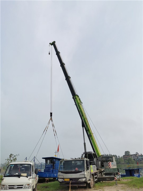 彭山区桥梁建设吊装案例